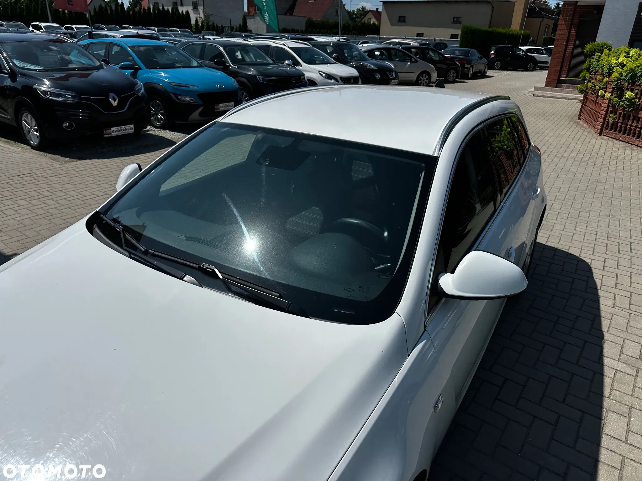 Opel Insignia - 35