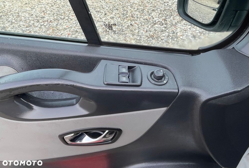 Opel VIVARO L1H1, klima, tempomat czujniki pdc, sensory - 11