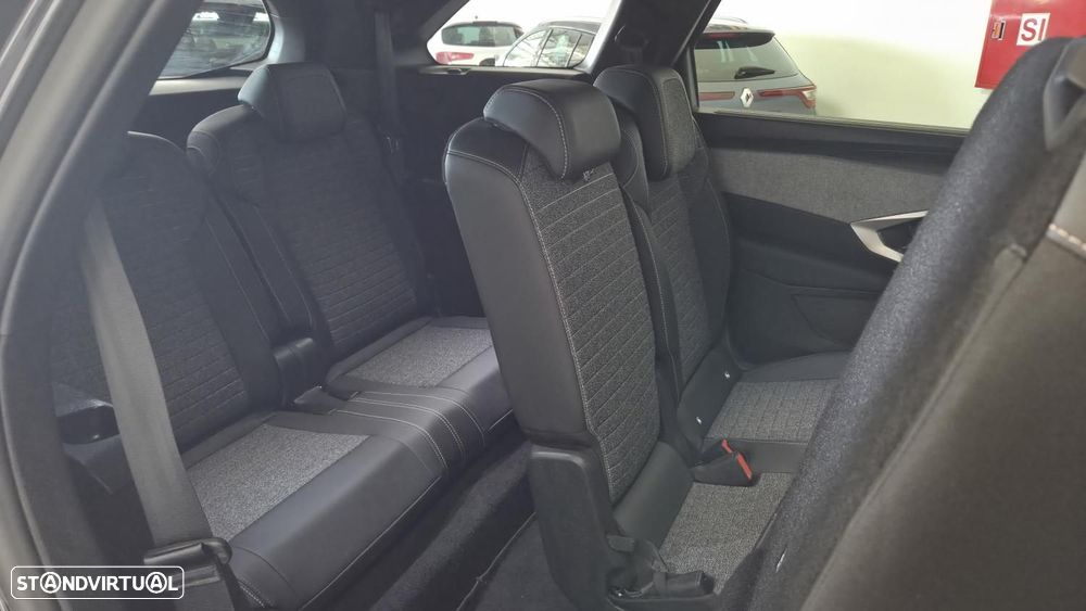 Peugeot 5008 1.2 Hybrid Allure e-DCS6 - 15