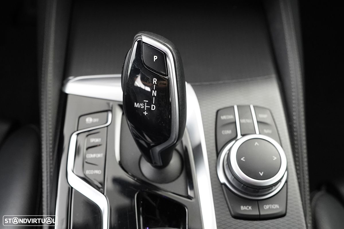 BMW 520 d Pack M Auto - 18