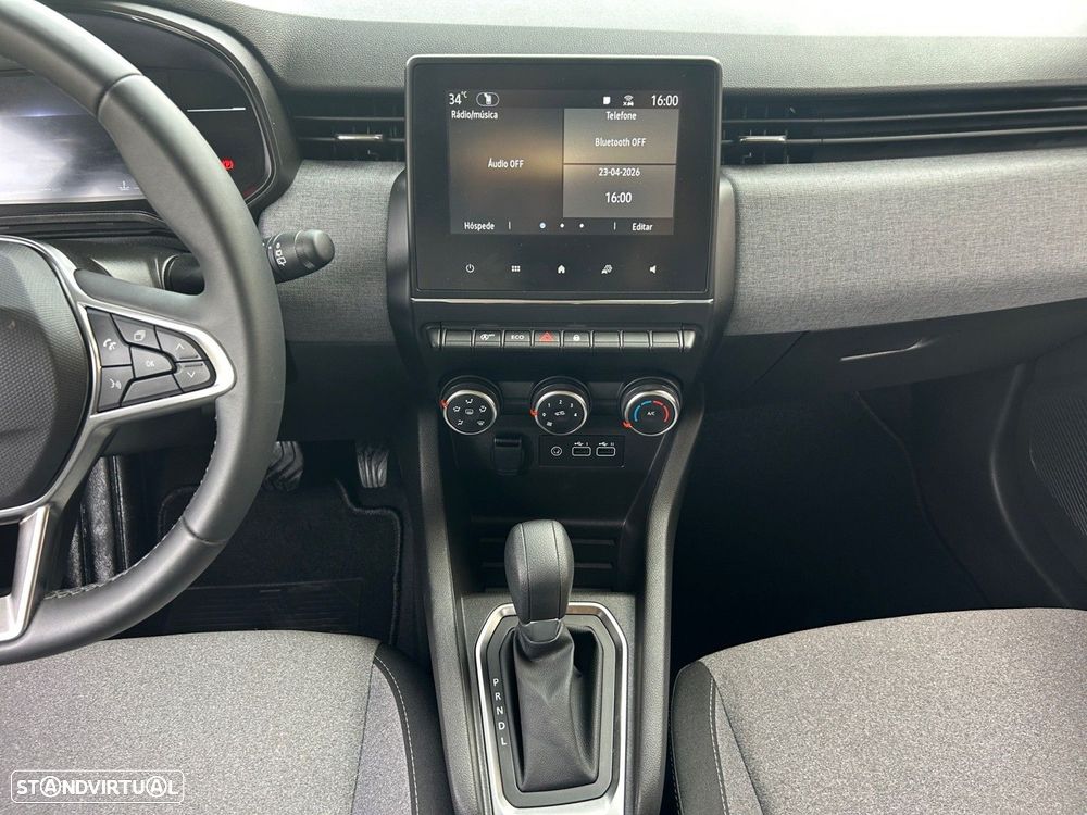 Renault Clio - 11