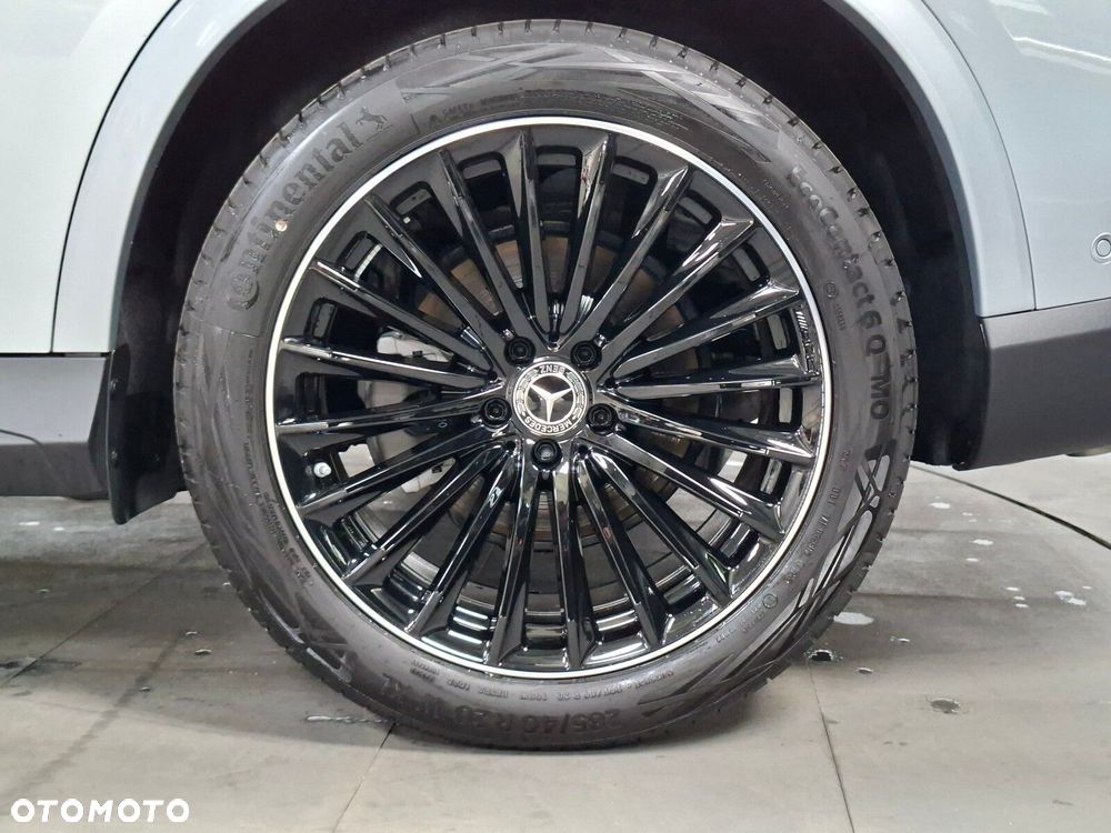 Mercedes-Benz GLC - 7