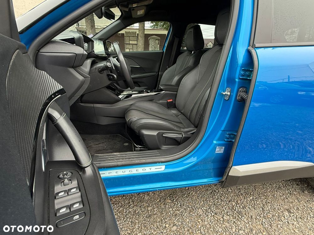 Peugeot 2008 1.2 Pure Tech GPF Allure S&S EAT6 - 13