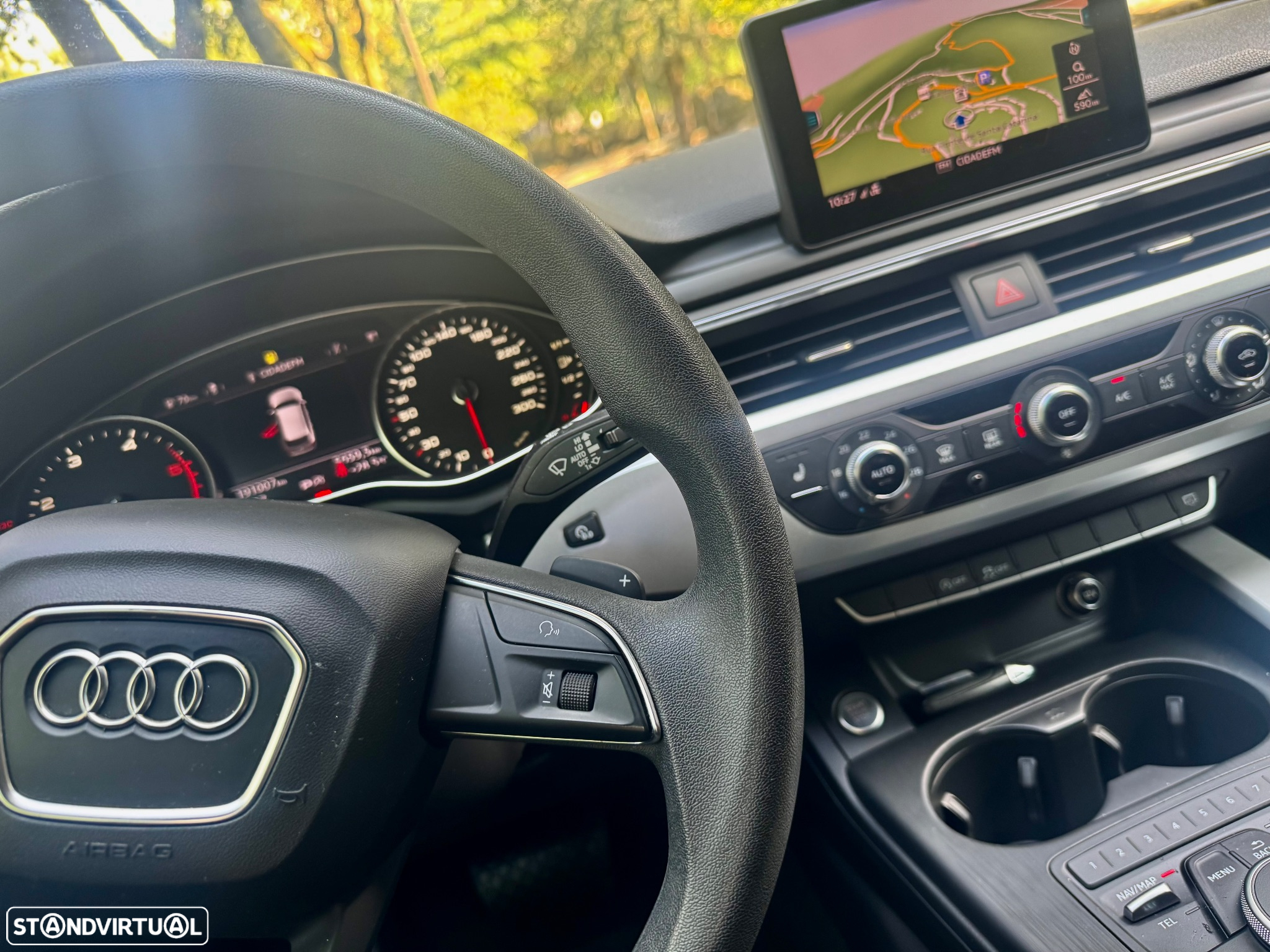Audi A4 Avant 2.0 TDI Advance S tronic - 17