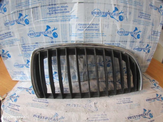 Grelha Friso 7120008 22405910 BMW E90 FASE 1 2005 320D 163CV 4P CINZA FRT DRT GRE PC FRT - 1