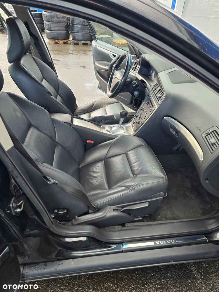 Volvo S60 D5 Summum - 10