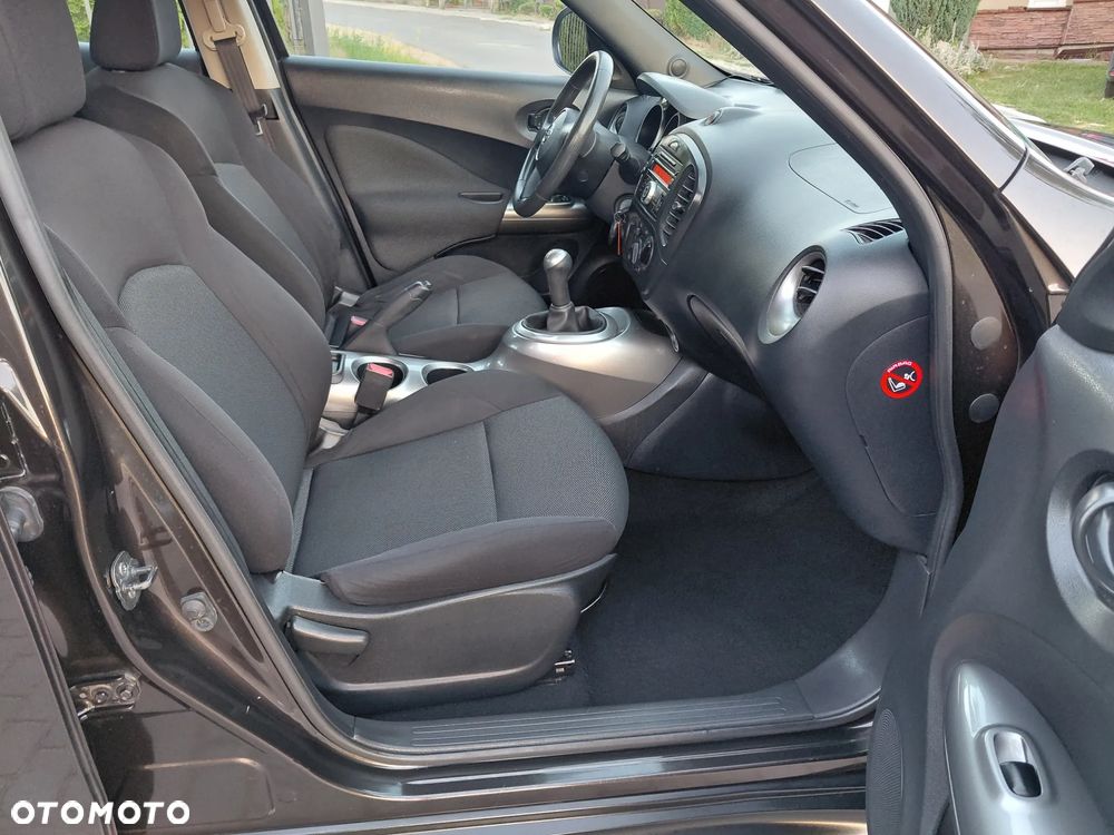 Nissan Juke 1.6 Visia - 24