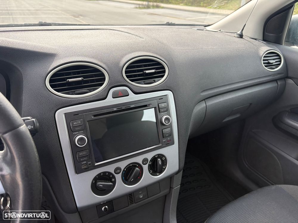 Ford Focus SW 1.6 TDCi Connec. - 25