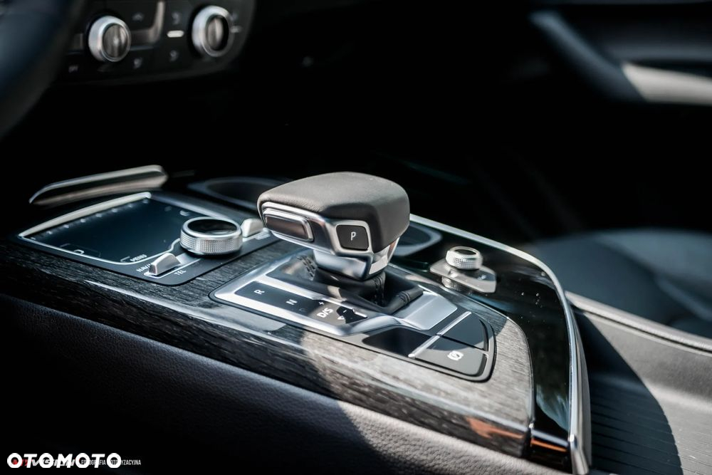 Audi Q7 3.0 TFSI Quattro Tiptronic - 6