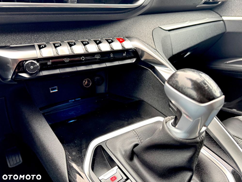 Peugeot 3008 2.0 HDi Active - 35