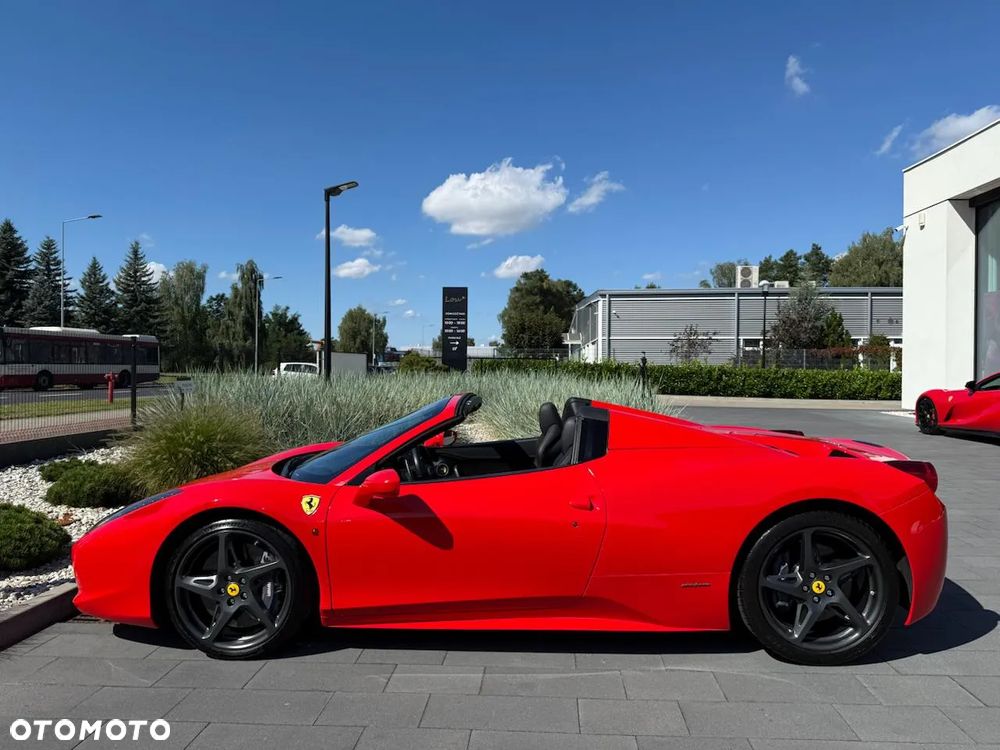 Ferrari 458 Italia Standard - 9