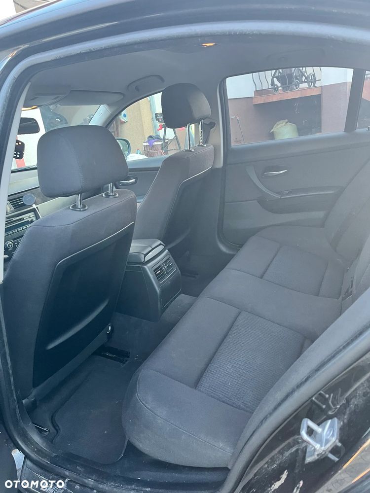 BMW Seria 3 - 12