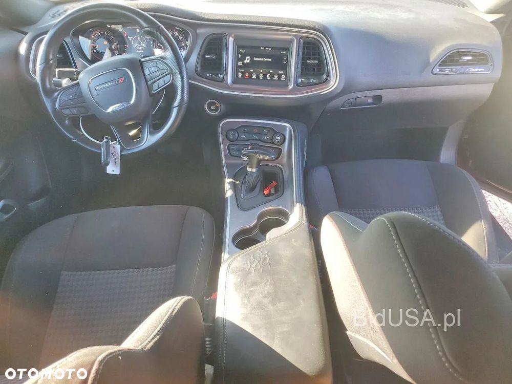 Dodge Challenger Automatik SXT Plus - 9