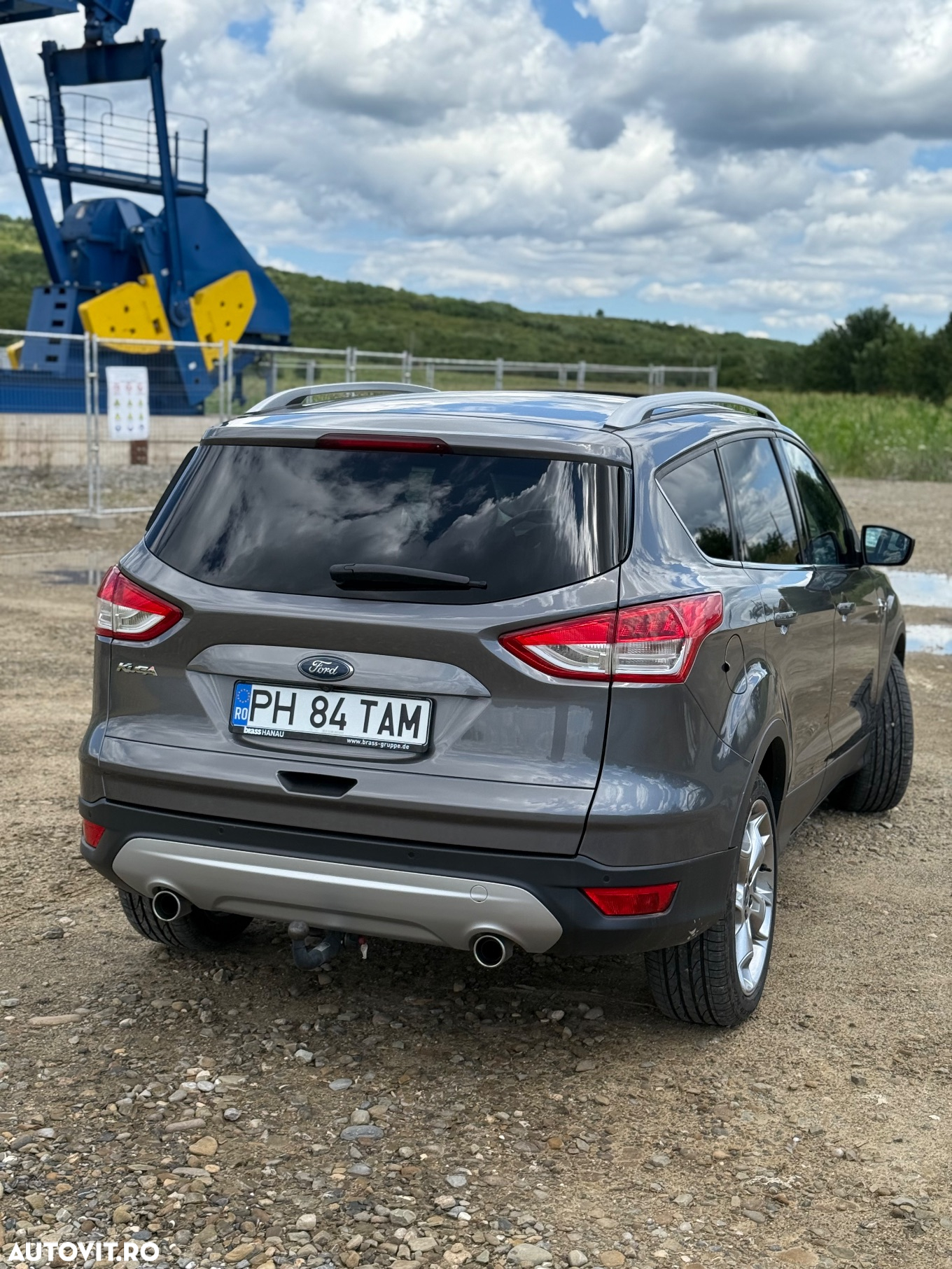 Ford Kuga 2.0 TDCi 4WD Powershift Titanium - 3