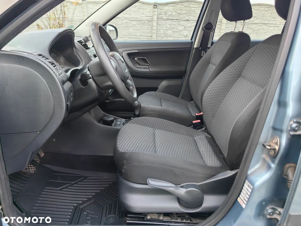 Skoda Fabia 1.2 TSI Ambiente - 11