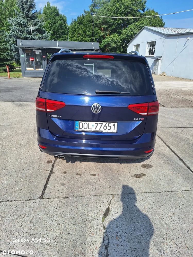 Volkswagen Touran - 9