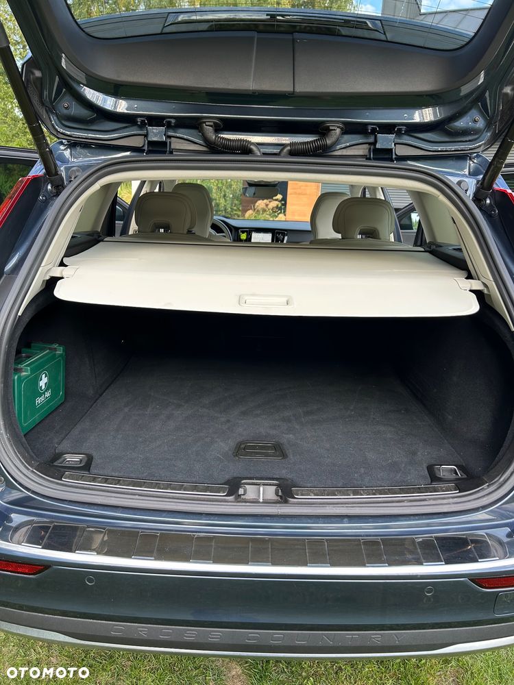 Volvo V60 Cross Country - 20