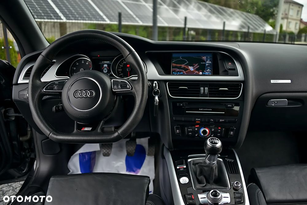 Audi A5 Cabrio - 33