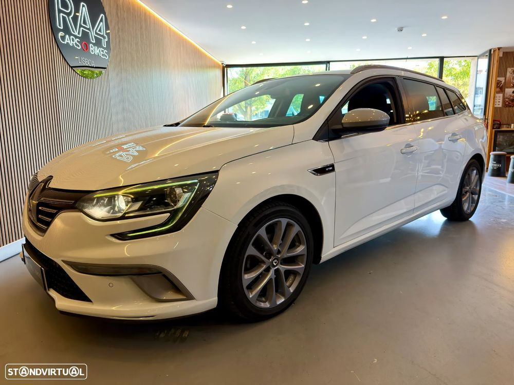 Renault Mégane Sport Tourer 1.5 dCi GT Line EDC - 23