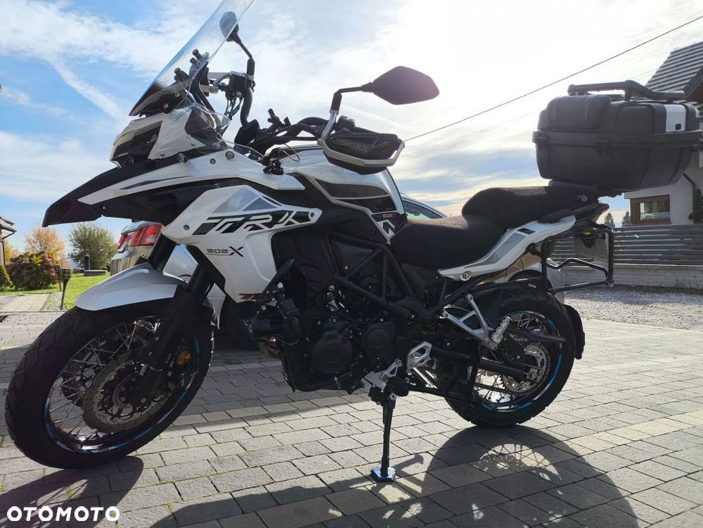 Benelli TRK 502X - 9