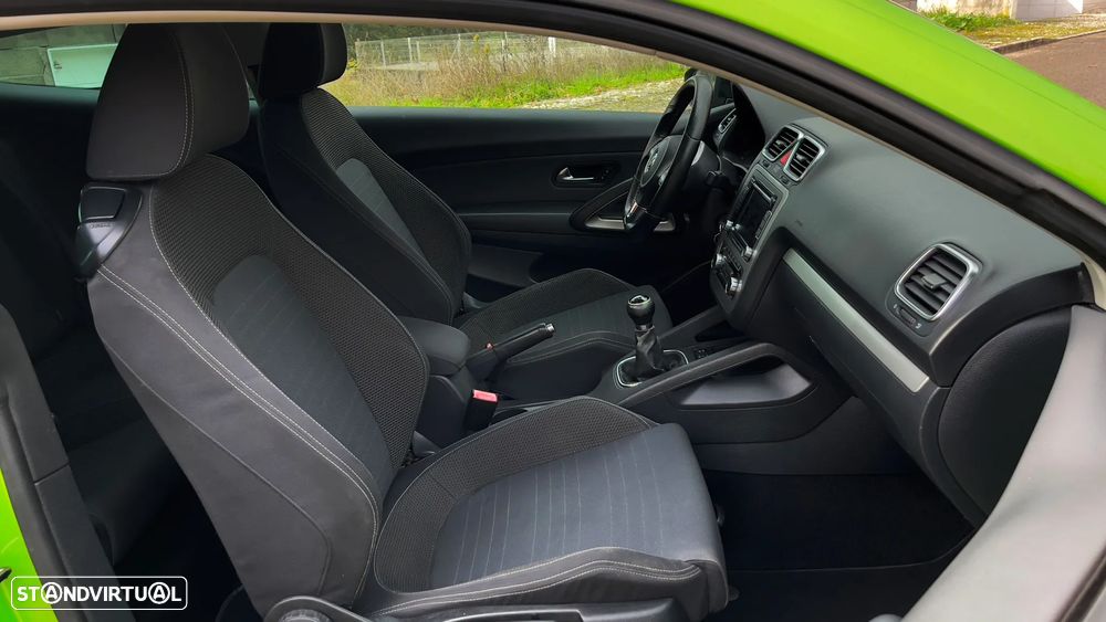 VW Scirocco 2.0 TDI R-Line - 40