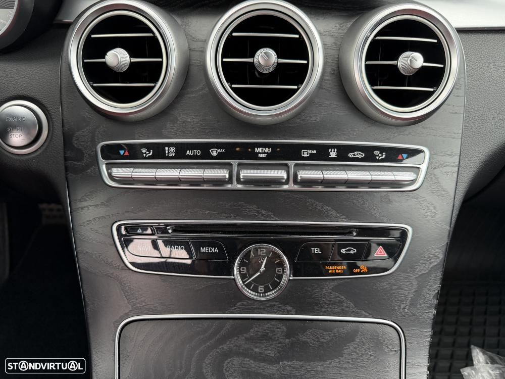 Mercedes-Benz C 350 e T 7G-TRONIC AMG Line - 27