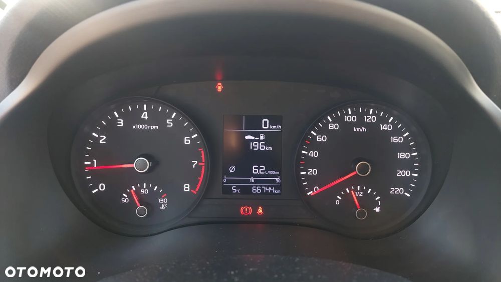 Kia Rio 1.2 M - 9