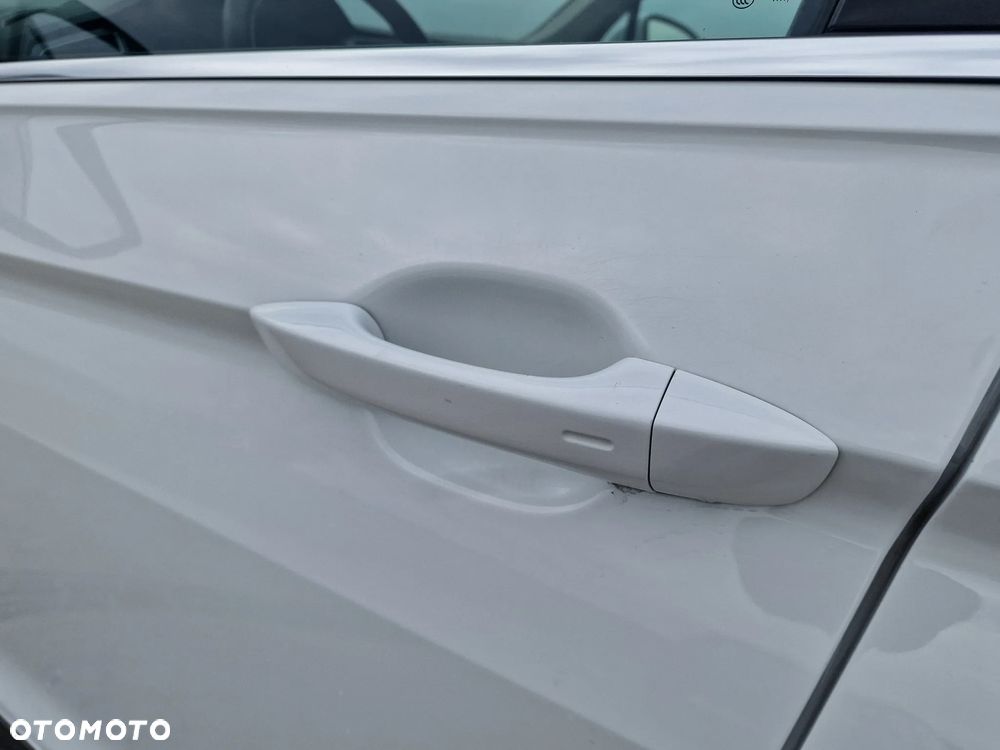 Volkswagen Tiguan 2.0 TDI SCR 4MOTION (BlueMotion Techn.) DSG Sound - 16