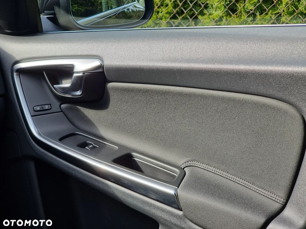 Volvo V60 D3 Kinetic - 18