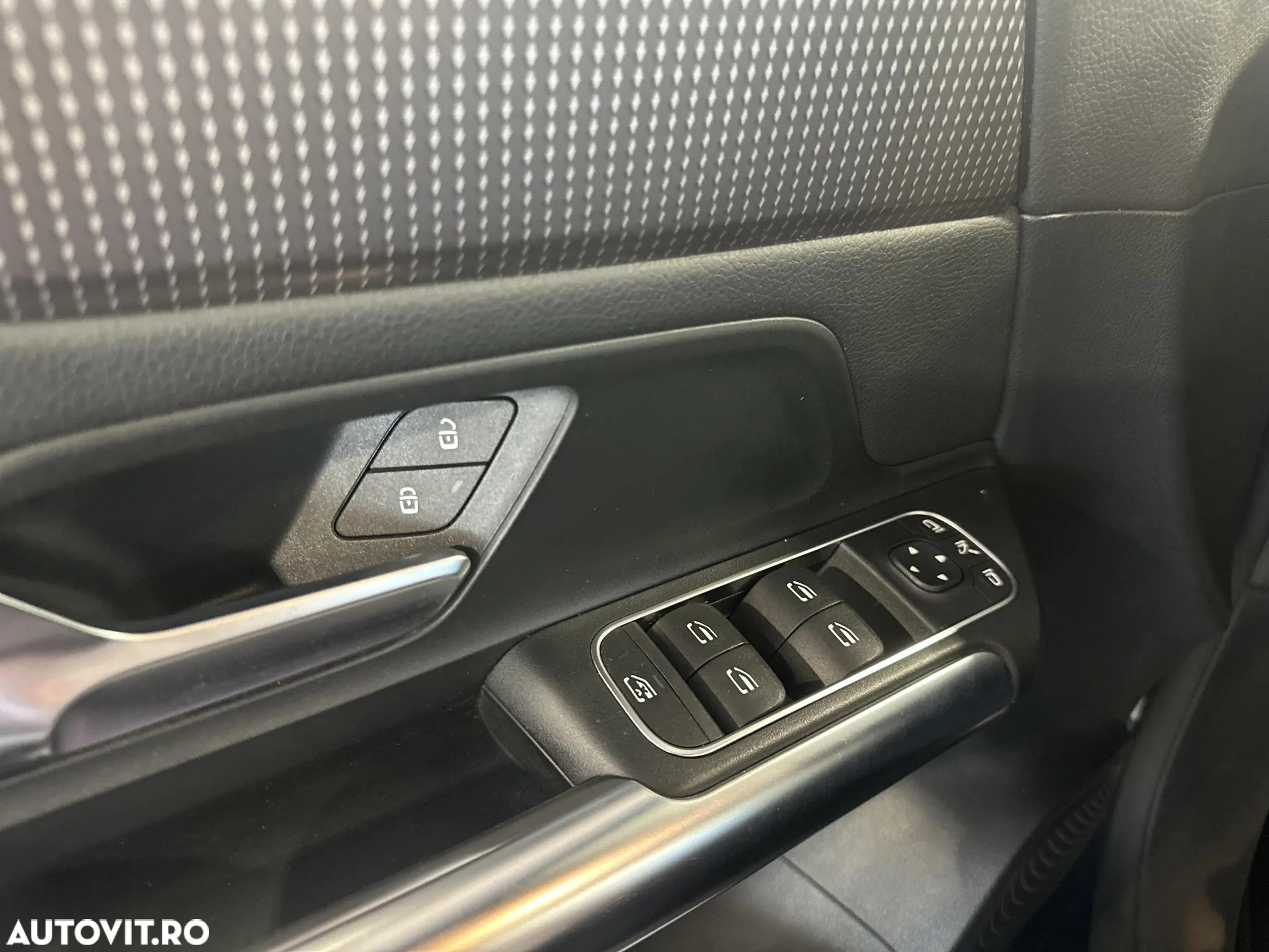 Mercedes-Benz GLA 200 d Aut. - 14