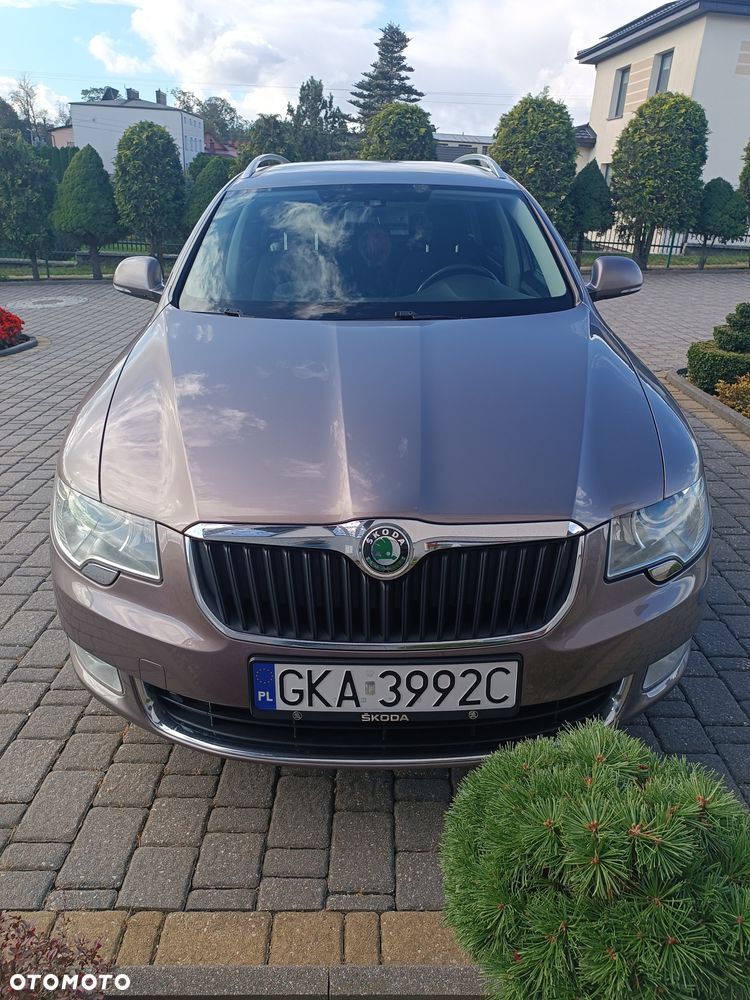Skoda Superb 2.0 TDI 4x4 Ambition DSG - 1
