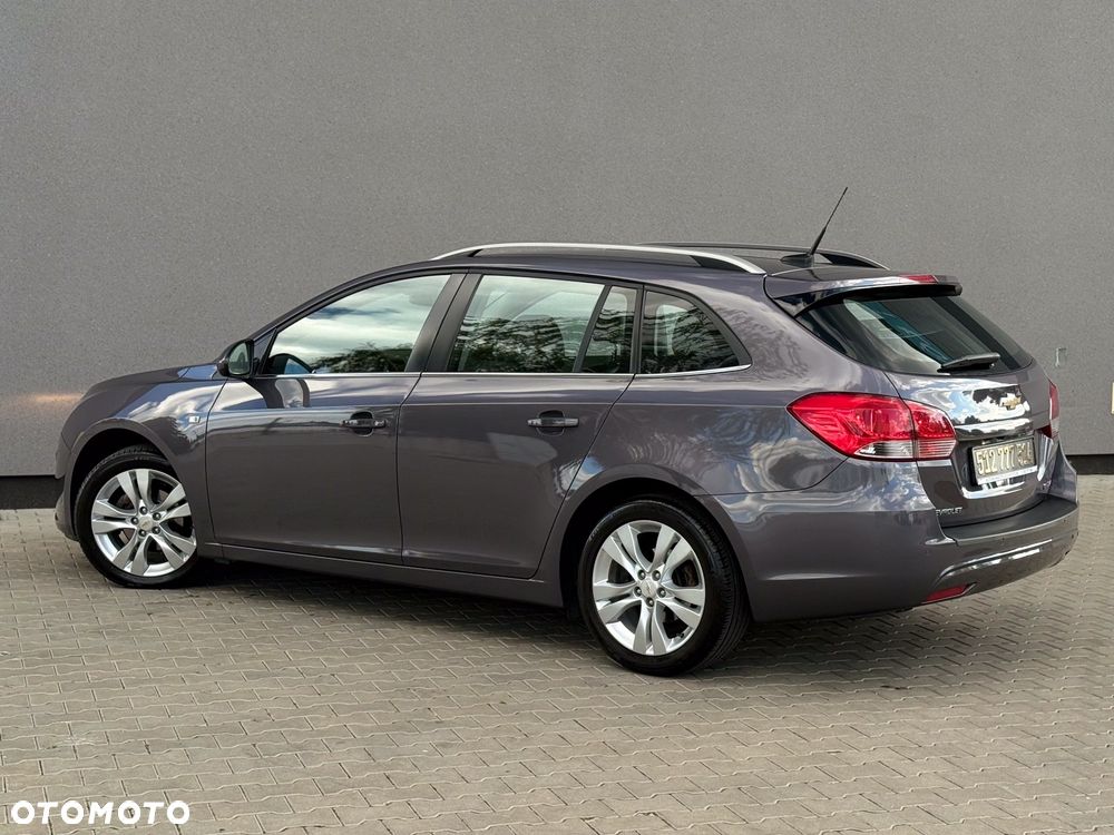Chevrolet Cruze 1.4 T LT - 11