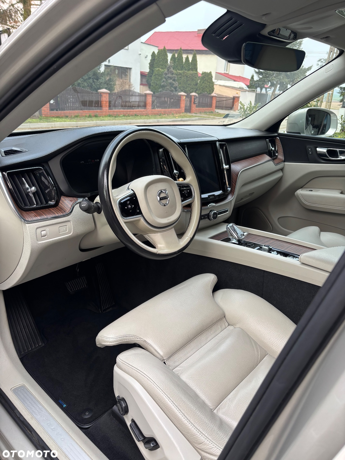 Volvo XC 60 D4 AWD Inscription - 18