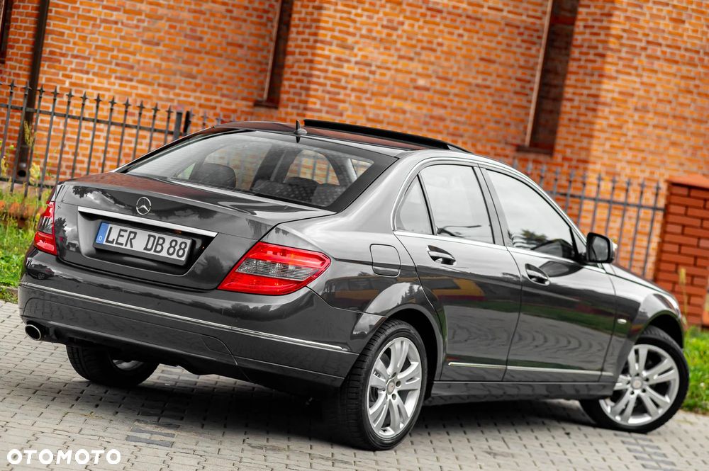 Mercedes-Benz Klasa C 200 Kompressor Avantgarde - 17