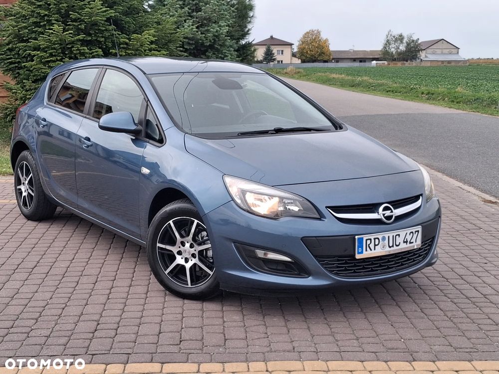 Opel Astra 1.4 Turbo Edition - 26