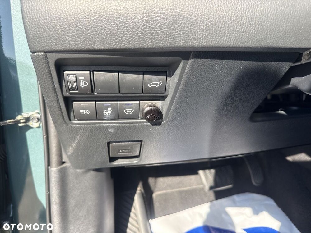 Toyota Yaris Cross Hybrid 1.5 Executive - 24