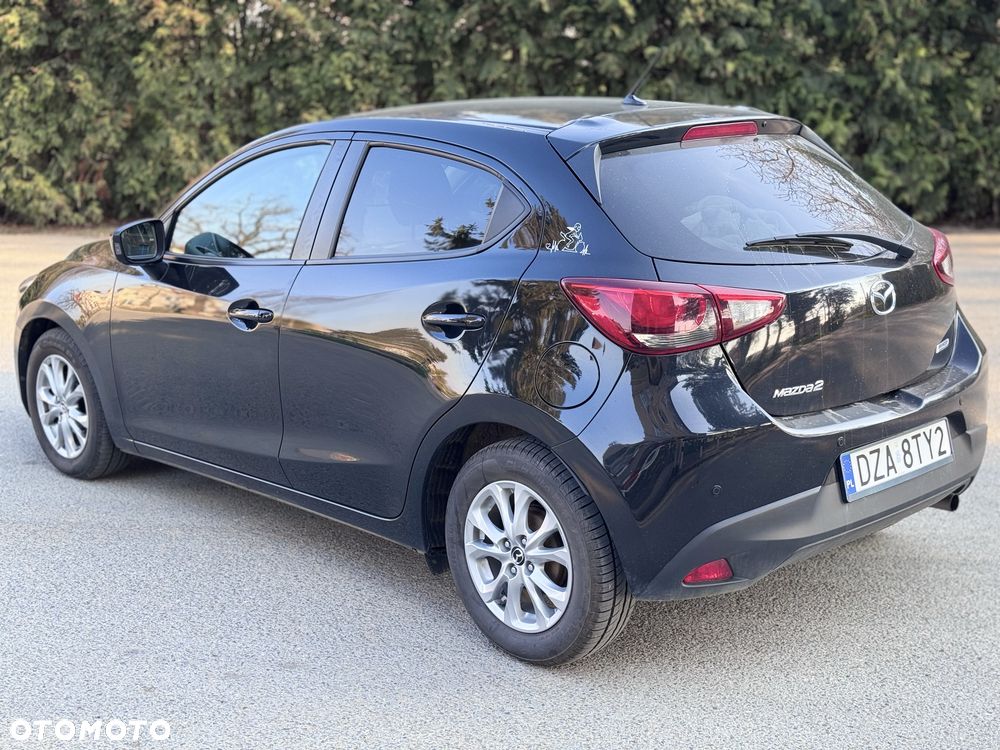 Mazda 2 - 6