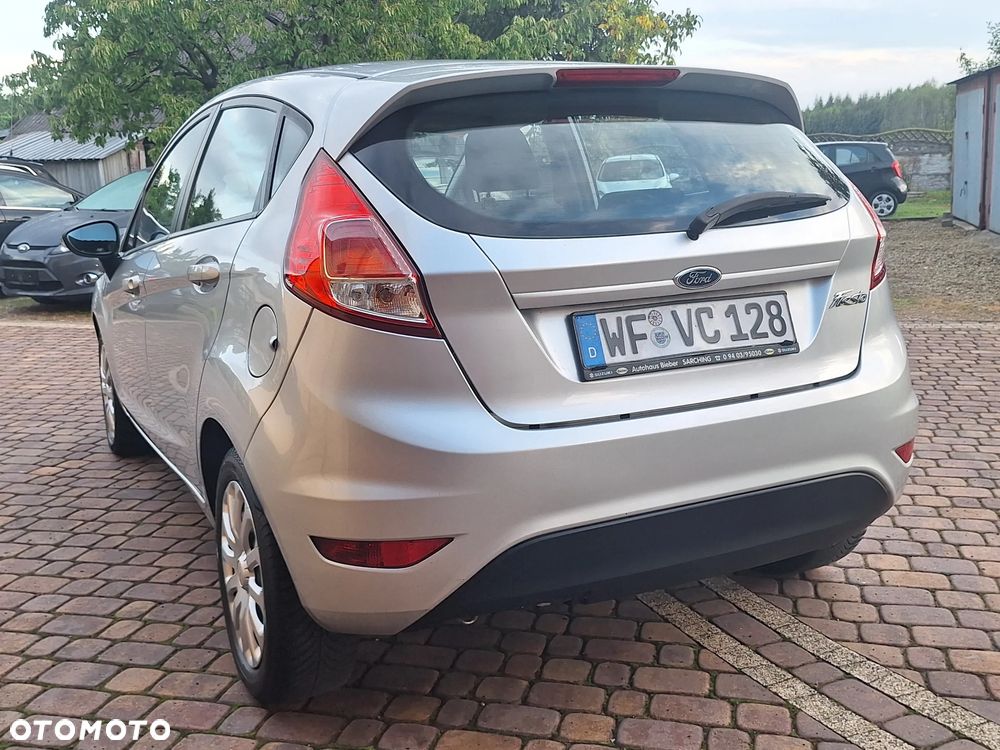 Ford Fiesta 1.25 Ambiente EU5 - 3
