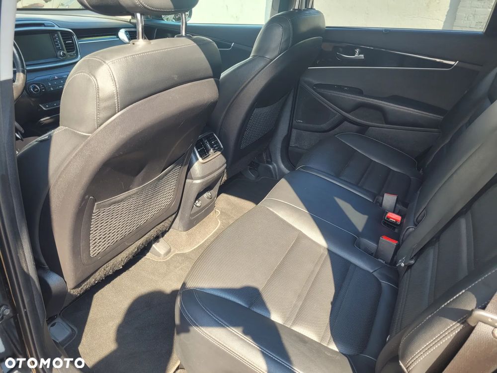 Kia Sorento 2.2 CRDi AWD Edition 7 - 15