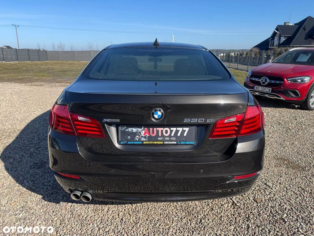 BMW Seria 5 530d xDrive - 4