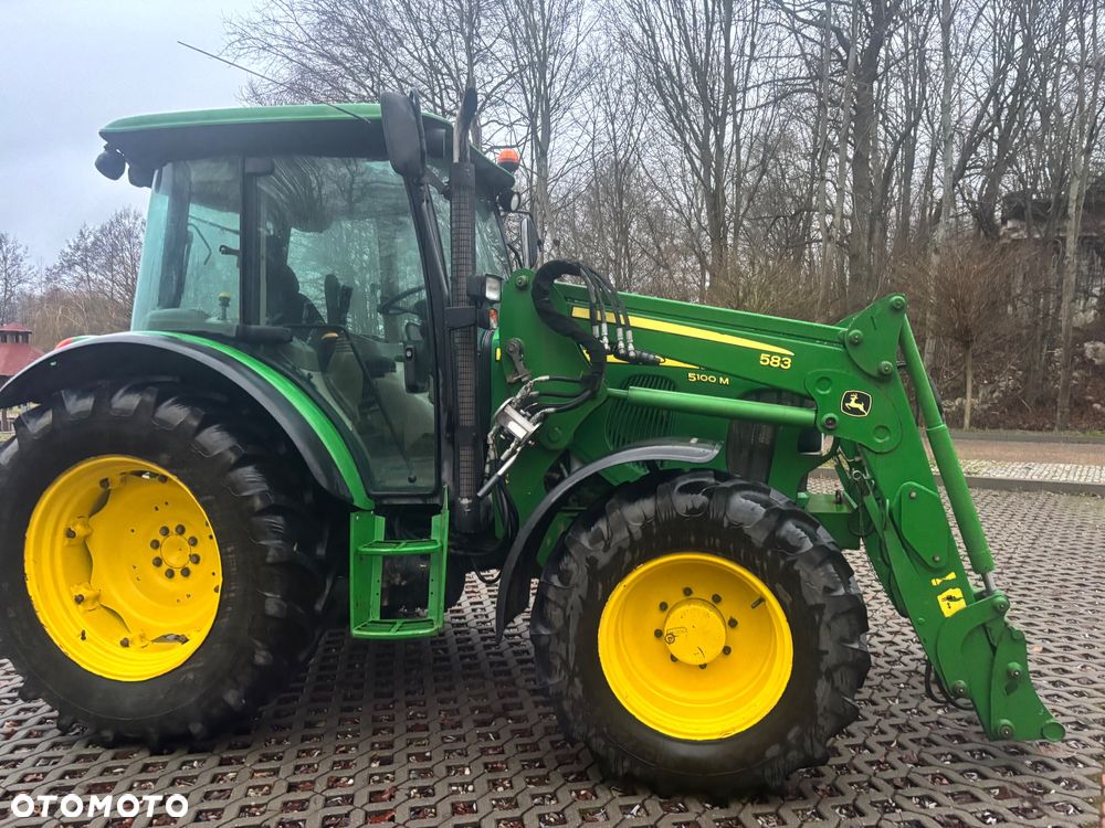 John Deere 5100M - 3