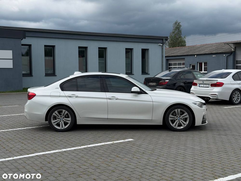 BMW Seria 3 330e iPerformance Luxury Line - 5