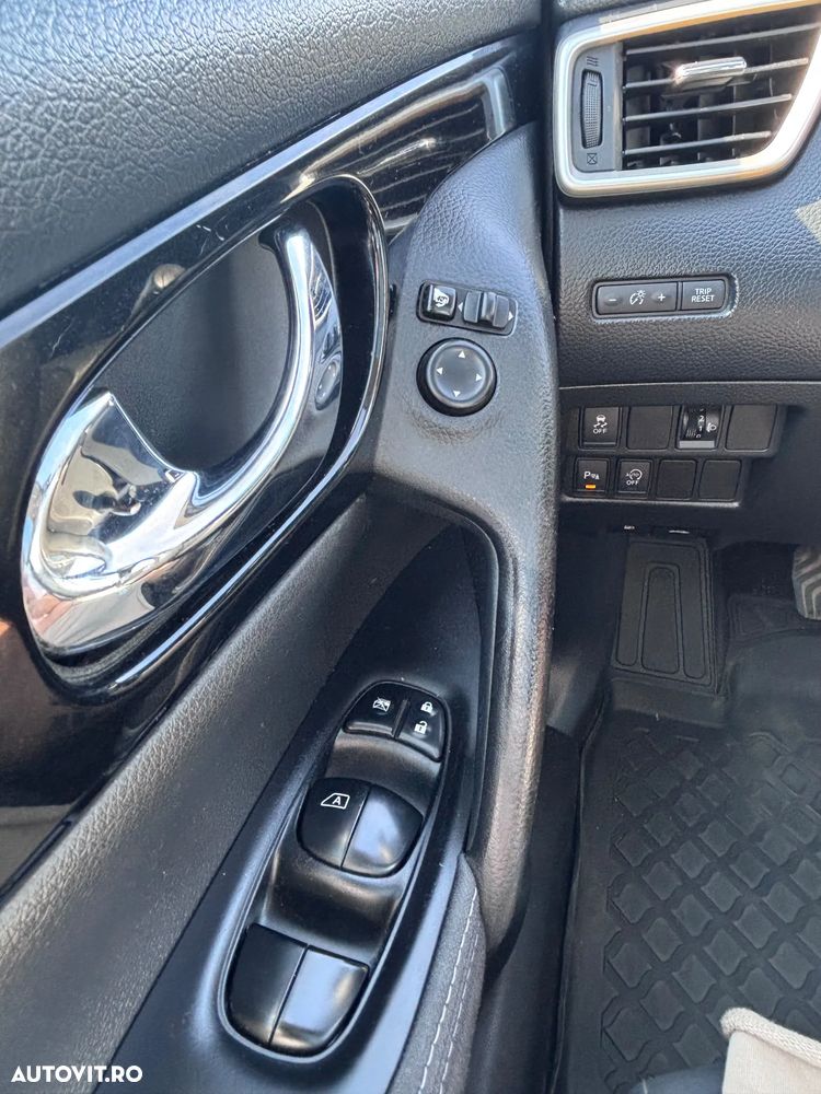 Nissan Qashqai 1.6 DCI Start/Stop N-Connecta - 15