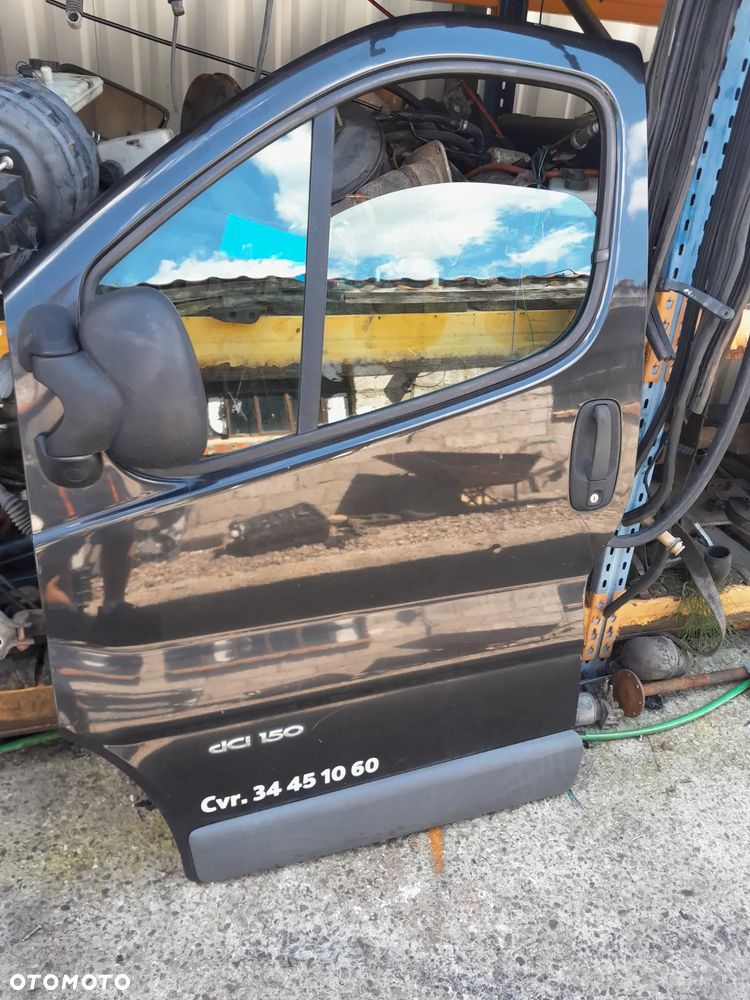 Drzwi prawe przednie gołe Renault Trafic II 08r - 1