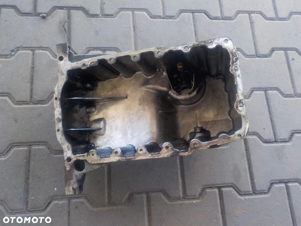 VW CRAFTER 2.0 TDI MISA MISKA OLEJOWA Z KORKIEM - 2