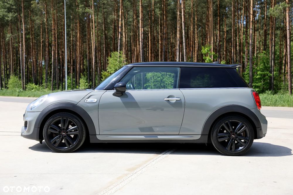 MINI Cooper S Standard - 8