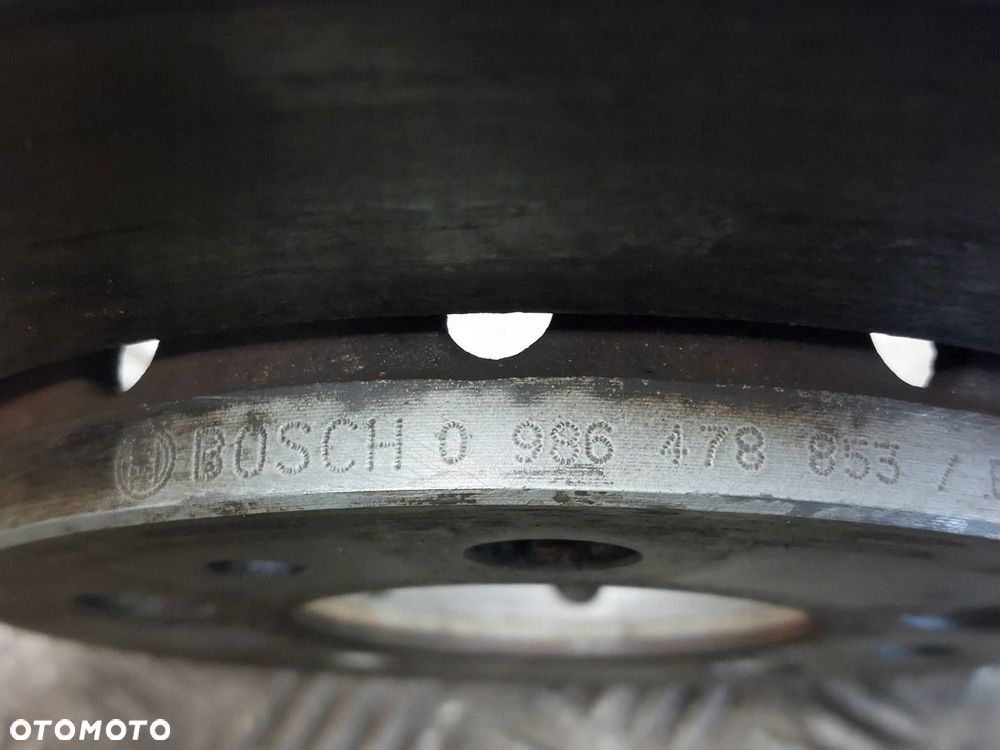 TARCZE HAMULCOWE PRZÓD + KLOCKI + ZACISKI SEAT IBIZA III 1.9 TDI - 2