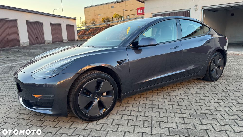 Tesla Model 3 RWD Hinterradantrieb - 2
