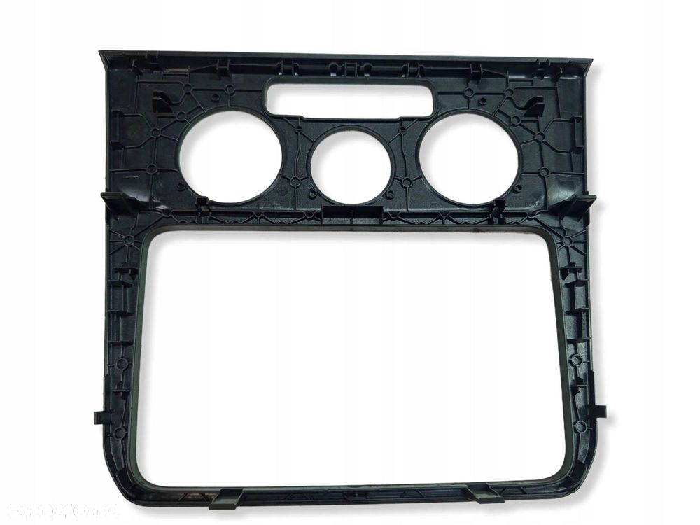 RAMKA RADIA KONSOLI KLIMATYZACJI Volkswagen Caddy 15-20 2K5858061H - 3