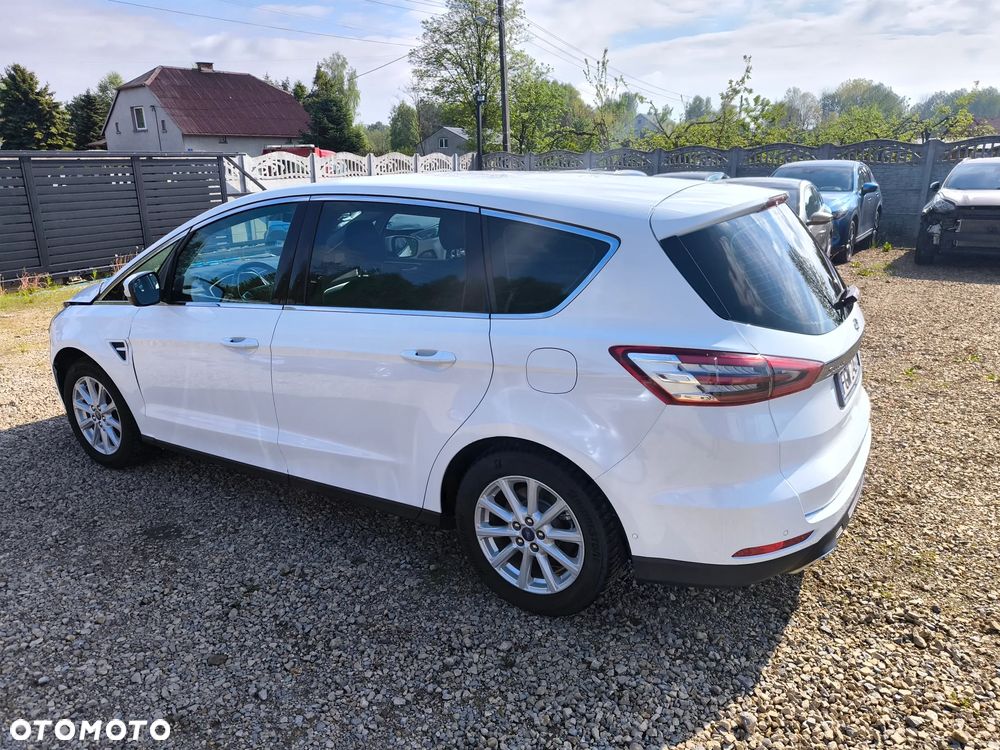 Ford S-Max - 7